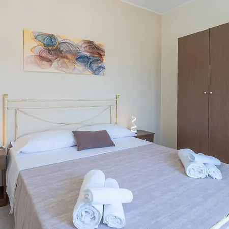 Brezza Marina Lejlighed *