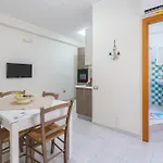 Brezza Marina Apartamento *